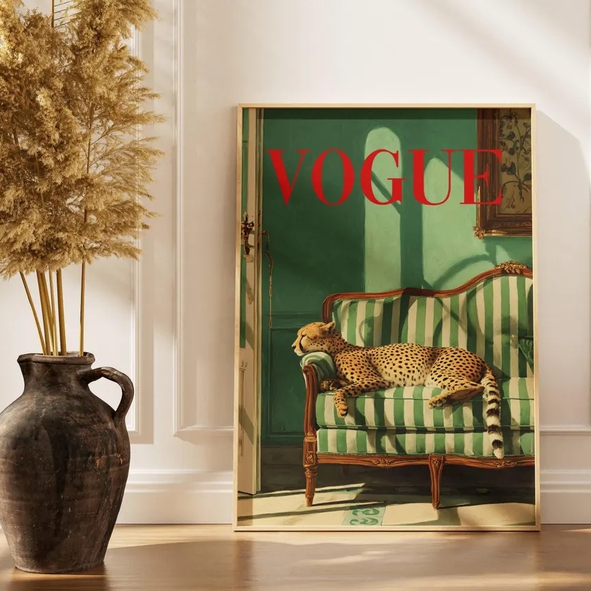 Vintage Vogue Fashion Poster - Винтажный постер с леопардом в стиле